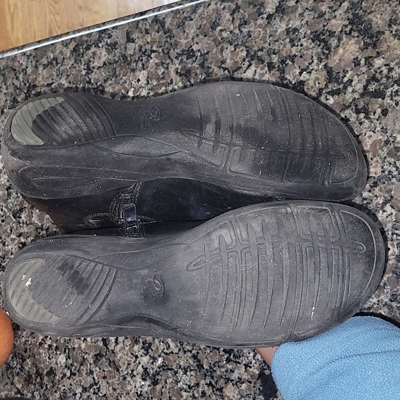 Lifestyle 360 women's size 11 black ankle boots w small rubber heel and expanada - Picture 5 of 6